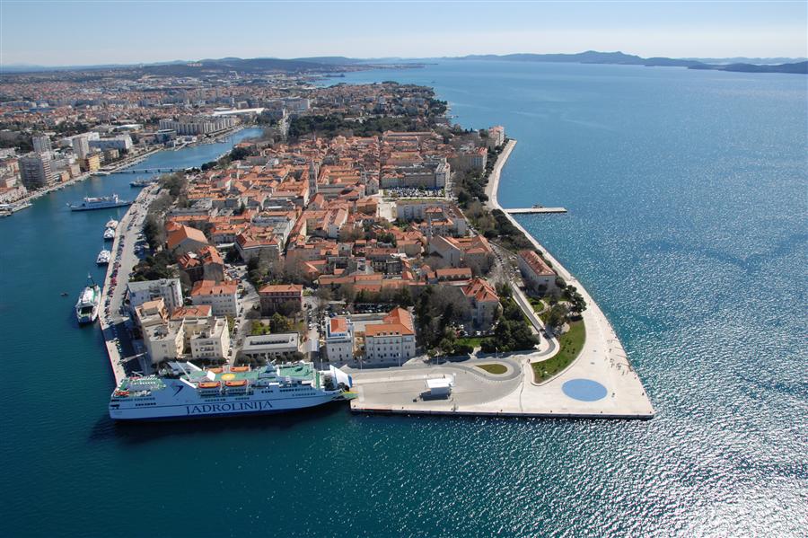 クロアチアの新しいフェリー港