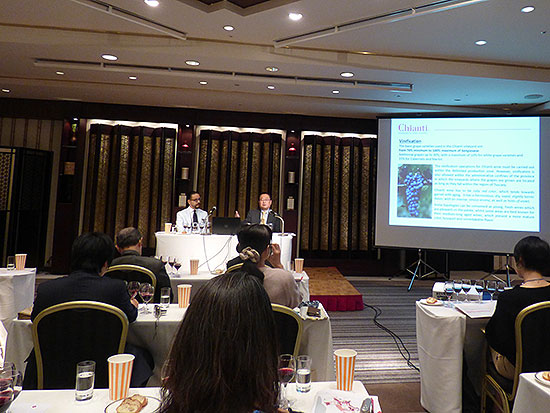 キアンティワイン協会、宮嶋勲氏をプレゼンターに迎えてキアンティワインのセミナーを開催