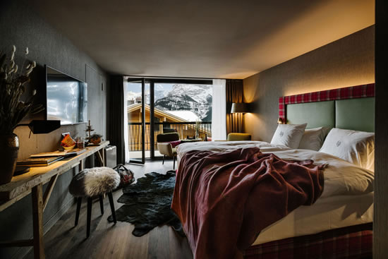 人気の山岳リゾート グリンデルワルトにスタイリッシュなホテルが誕生