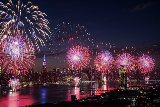 NYC2307 fireworks