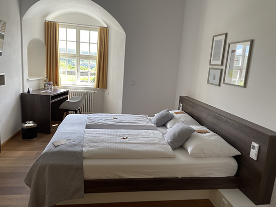 シンプルな客室